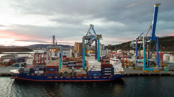 Store klimagevinster med sjøtransport Store klimagevinster med sjøtransport