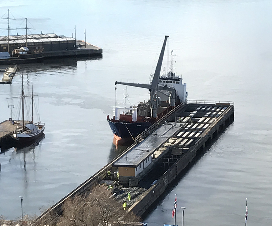 Rådhusbrygge 2 pusses opp Rådhusbrygge 2 pusses opp