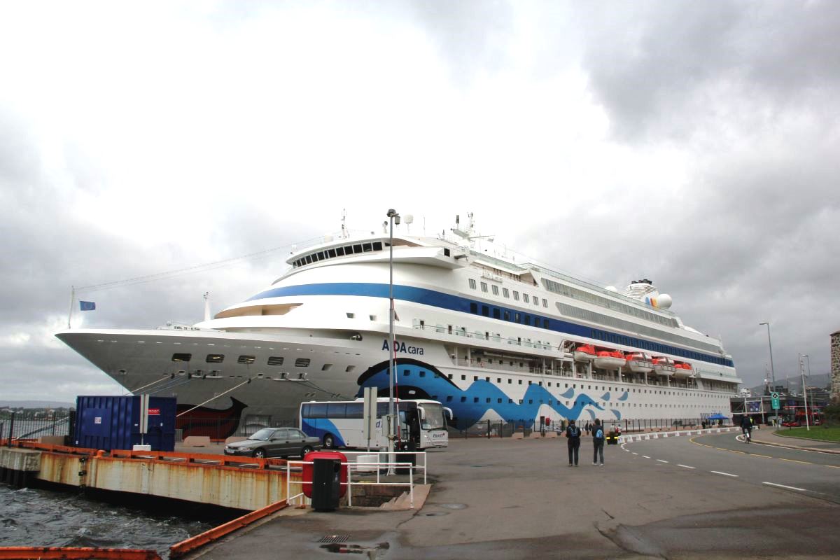 Årets første cruiseskipsanløp Årets første cruiseskipsanløp