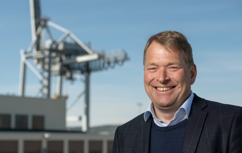 Portrett av Einar Marthinussen, kommersiell direktør i Oslo Havn.Bildet er tatt i Sydhavna våren 2020.