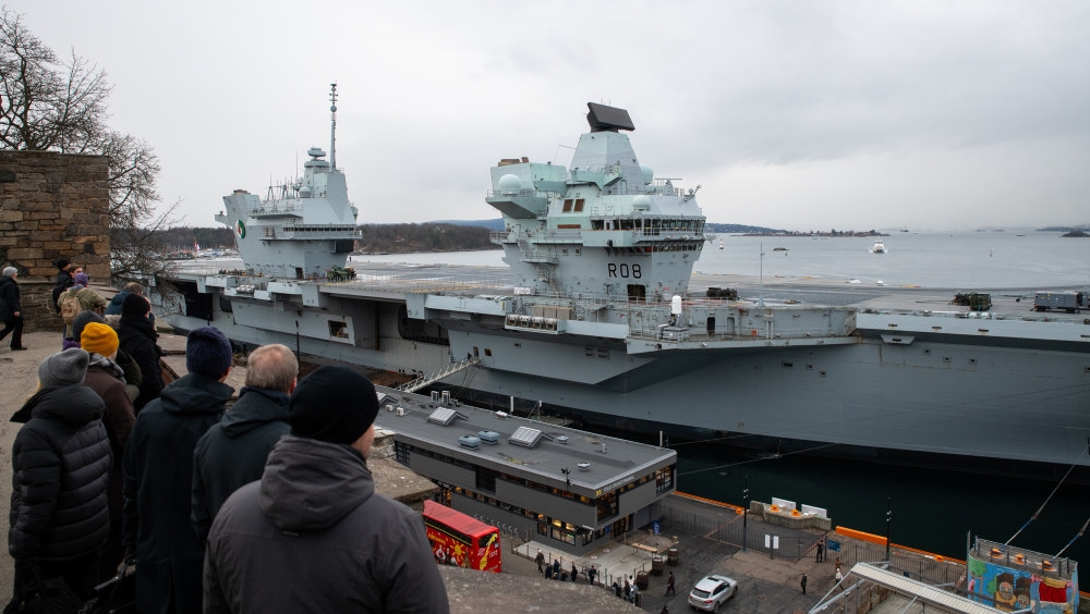 Bilder av HMS Queen Elizabeth og and marineskip ifbm marinebesøket i november 2022.