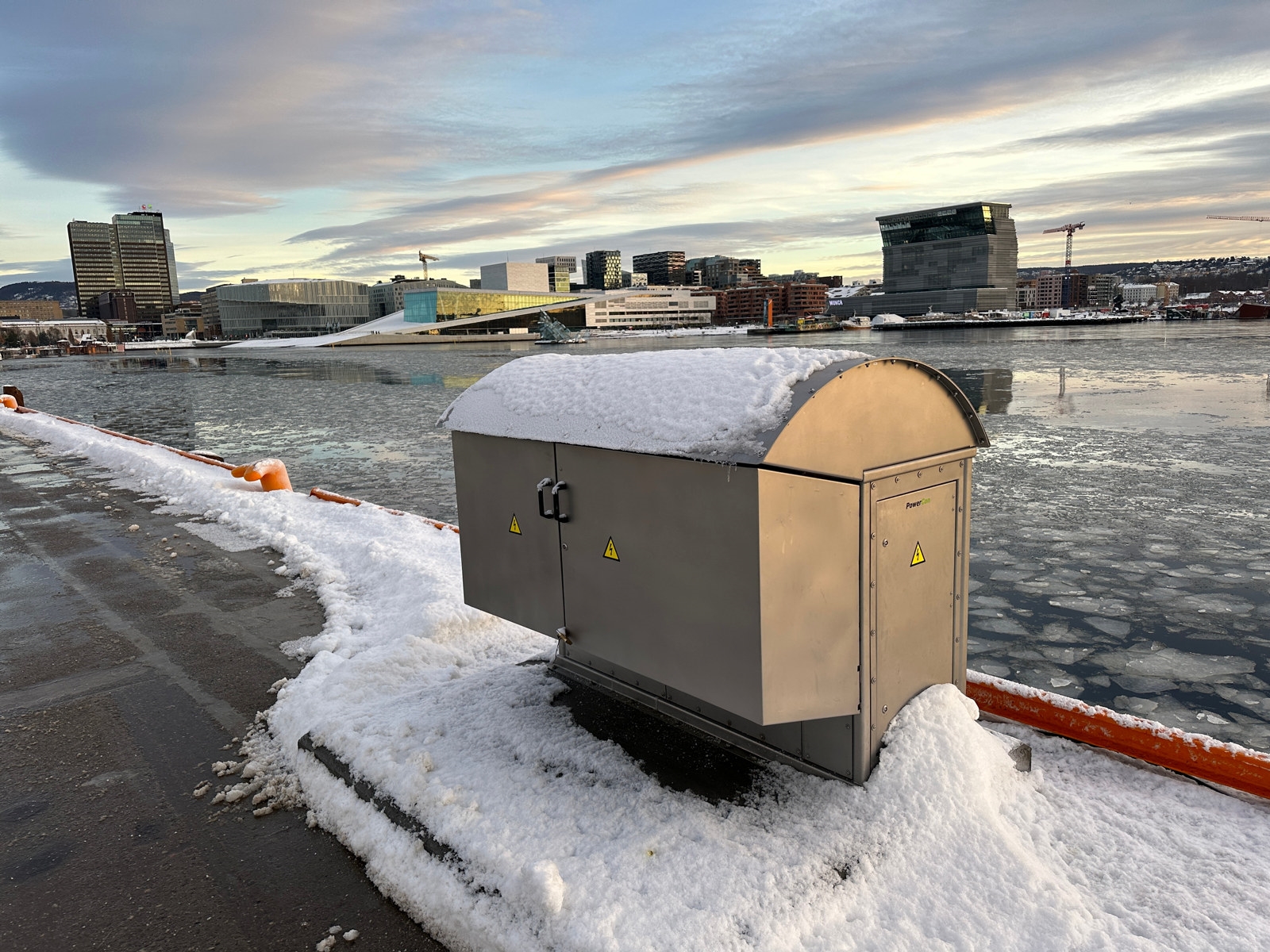 Landstrøm Revierkaia